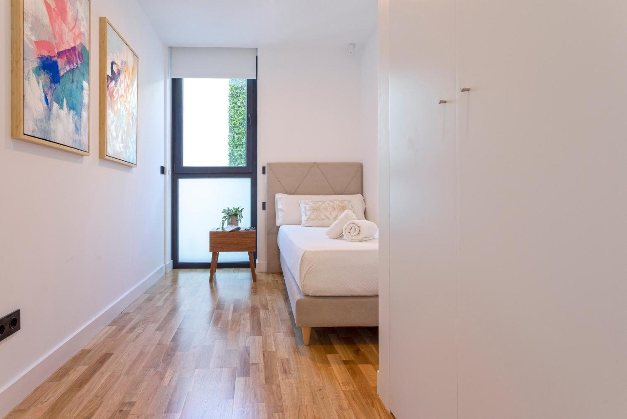 Malagueta Beach Front Luxury Apartment By Rent Me Málaga Eksteriør billede