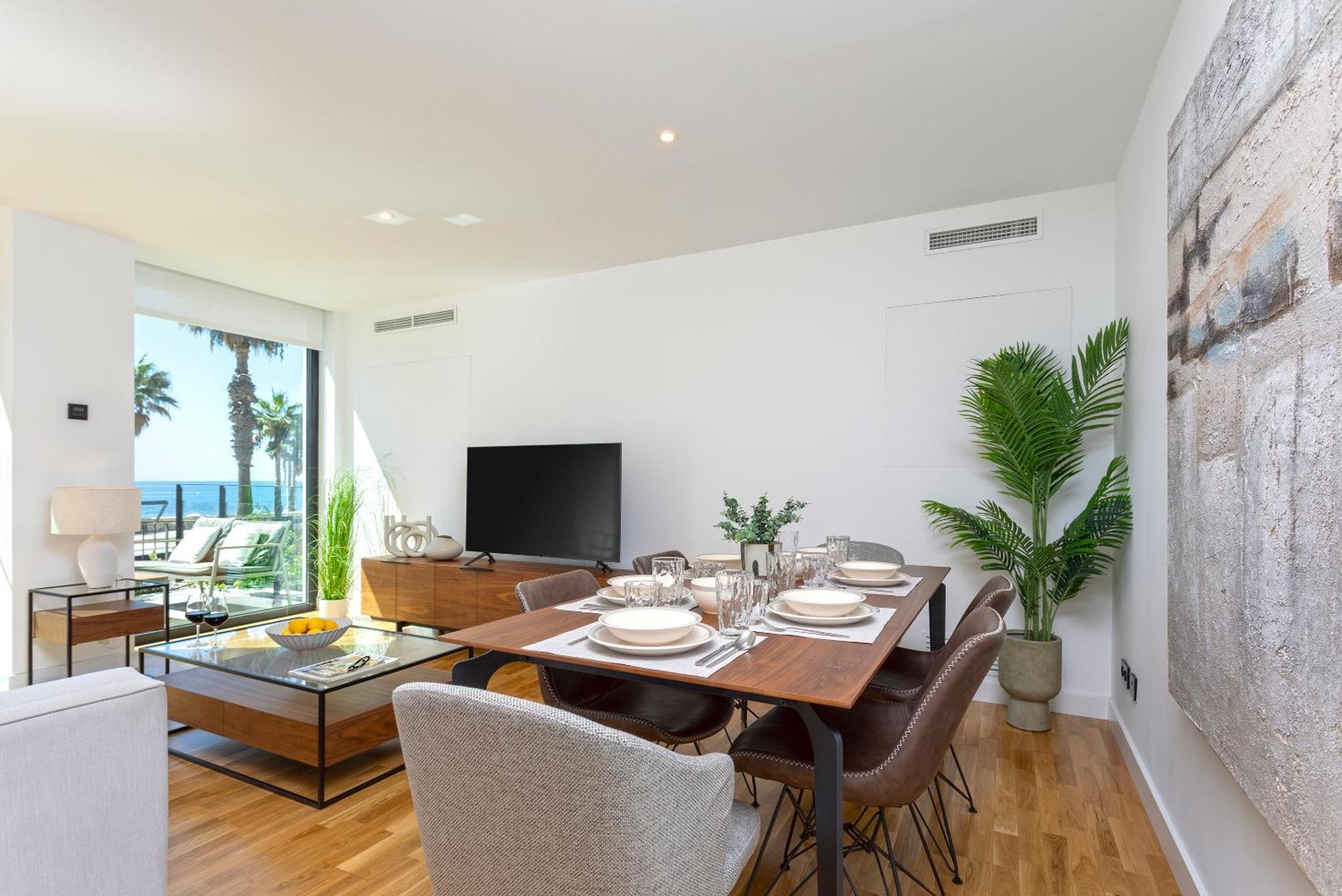 Malagueta Beach Front Luxury Apartment By Rent Me Málaga Eksteriør billede